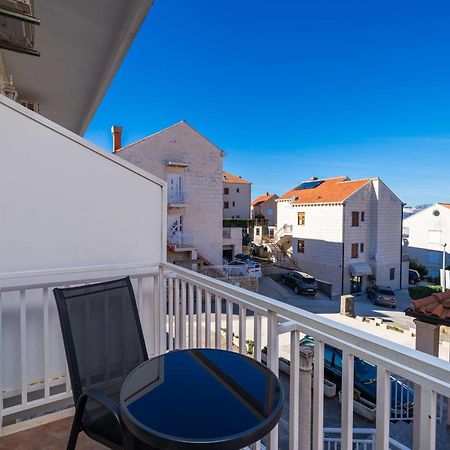 Apartments Senjo - Studio Apartment With Balcony With Side Sea View Apartman 4 Cavtat Exterior foto